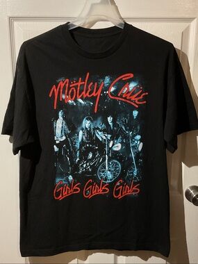 Motley Crue 'Girls Girls Girls' Graphic Band Tee